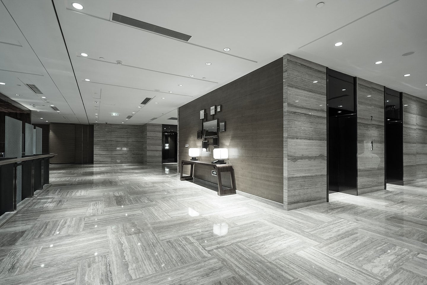 201 Retail space