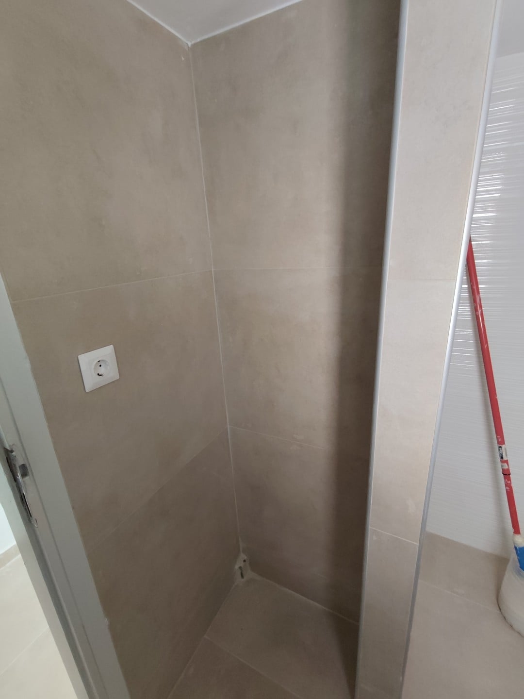 agios-eleftherios-rental-apartment-urban-keys-150-1005 (21) Ανακαινισμένο διαμέρισμα 51 τ.μ. προς ενοικίαση στον Άγιο Ελευθέριο – 6ος όροφος με μεγάλη βεράντα και θέα