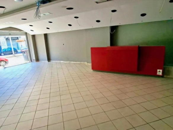 Επαγγελματικός χώρος 303 τ.μ. προς ενοικίαση στο Περιστέρι κοντά στο Μετρό Ανθούπολη