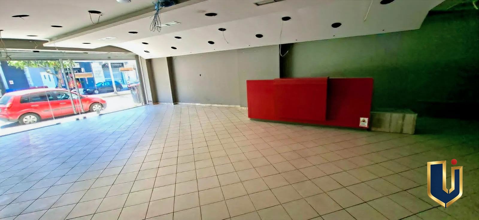 Επαγγελματικός Χώρος 303 τ.μ. προς Ενοικίαση στο Περιστέρι Επαγγελματικός χώρος 303 τ.μ. προς ενοικίαση στο Περιστέρι κοντά στο Μετρό Ανθούπολη