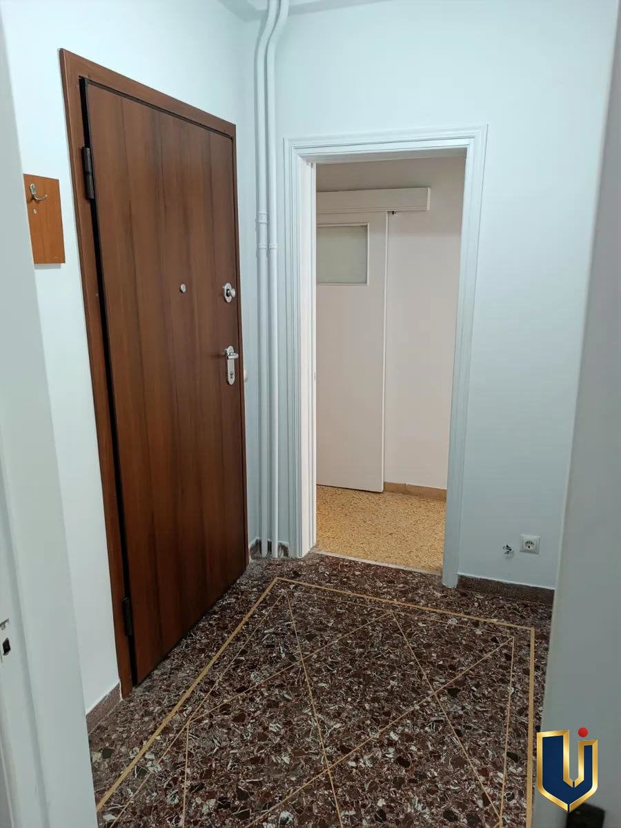 kato-patissia-apartment-interior-hall-security-door-150-1032_result Εσωτερικό χωλ με πόρτα ασφαλείας σε διαμέρισμα 57 τ.μ. προς ενοικίαση στα Κάτω Πατήσια