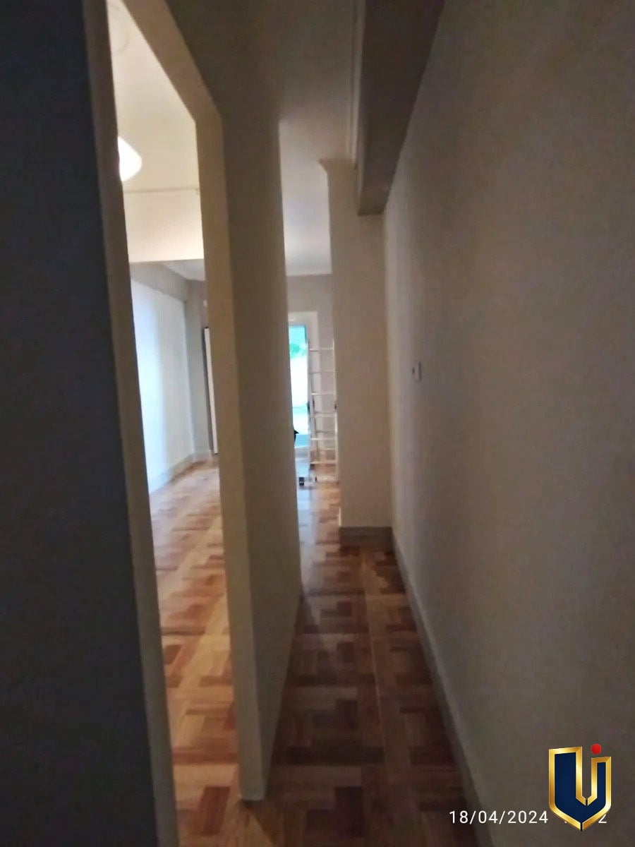 Διάδρομος διαμερίσματος στην Κλωναρίδου Άνω Πατήσια